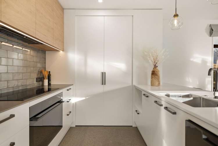 69 Howden Drive Jacks Point_8