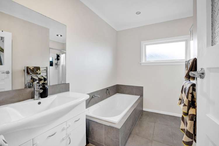 16 Karaka Street Hawera_17