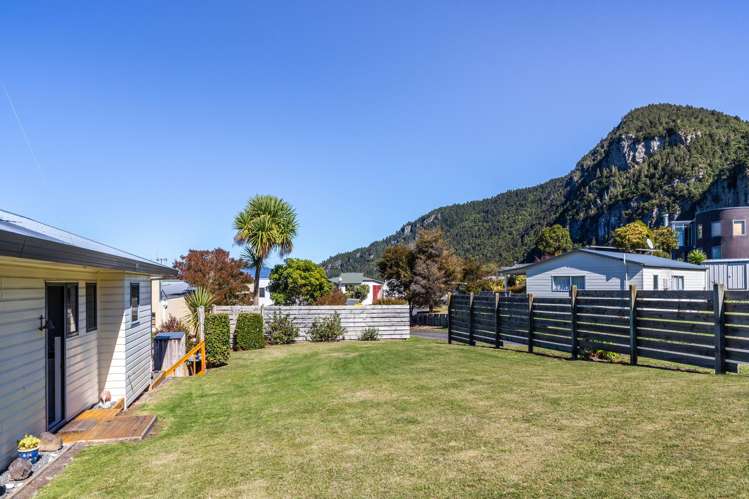 2 Ngati Parekaawa Drive Kuratau_4