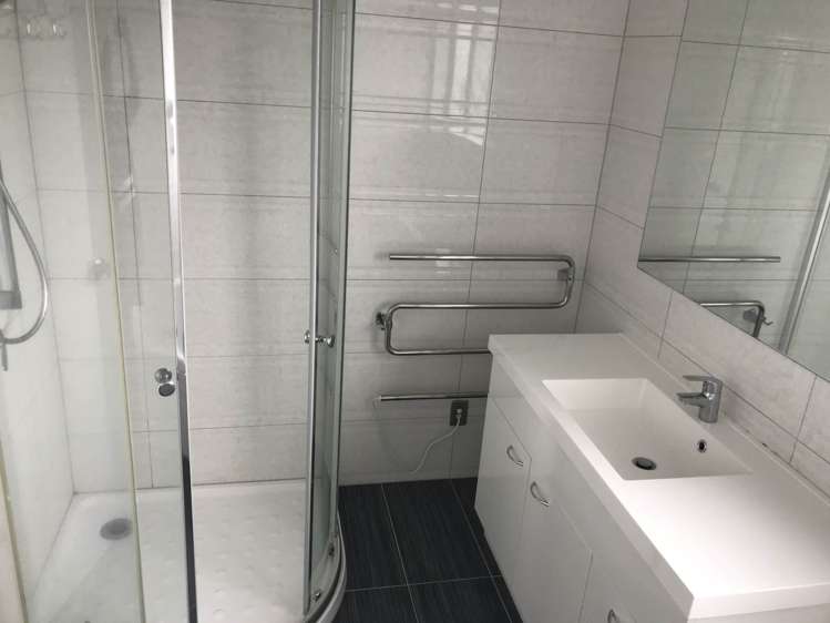 63 Lake Panorama Drive Henderson_14