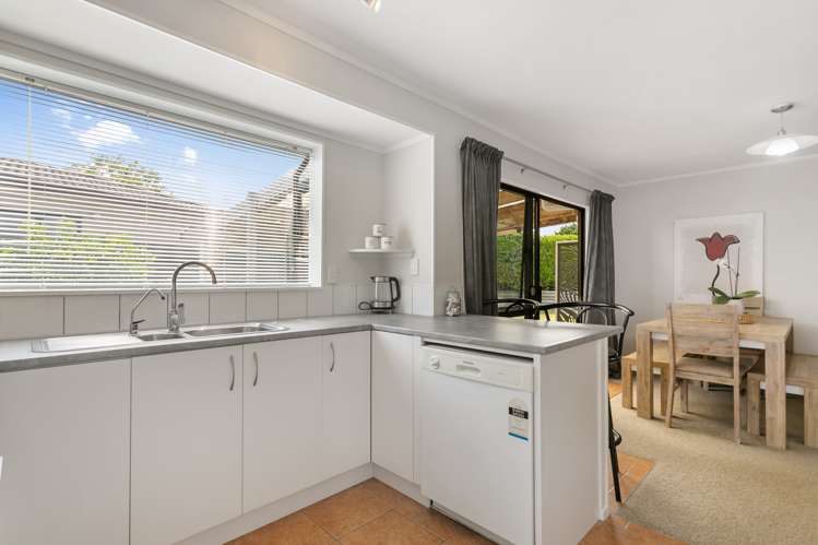 8 Crail Court Totara Heights_9