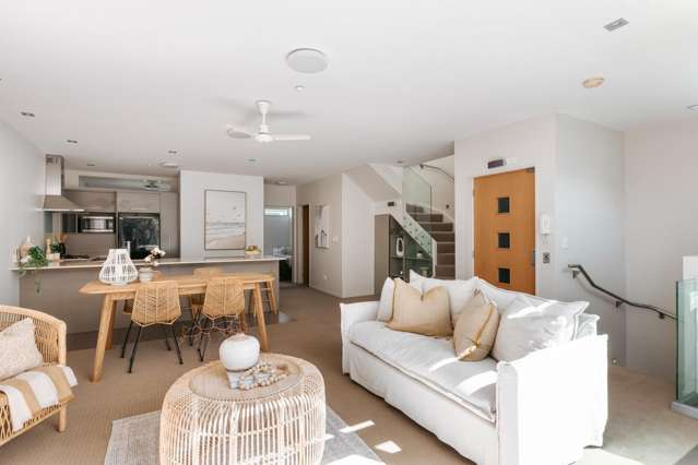 4/35 Victoria Road Mount Maunganui_2