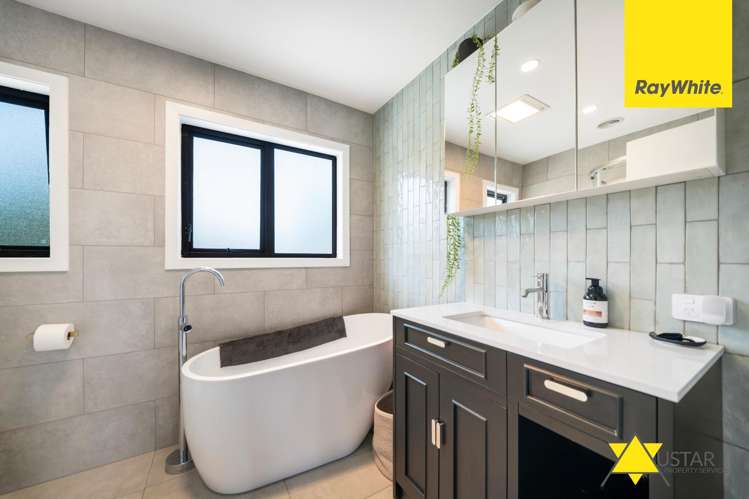 153 Victory Road Laingholm_11