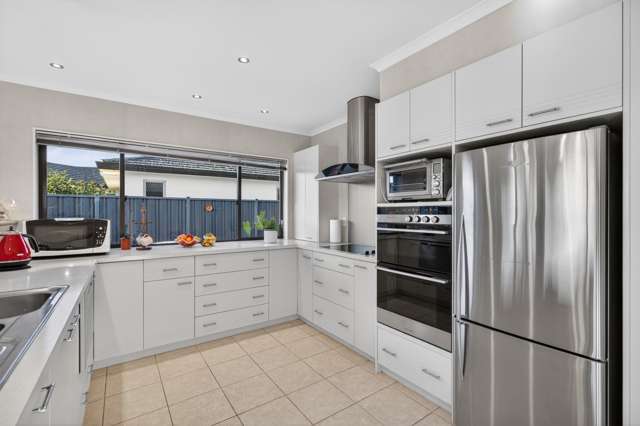 30 Cody Crescent Lansdowne_4