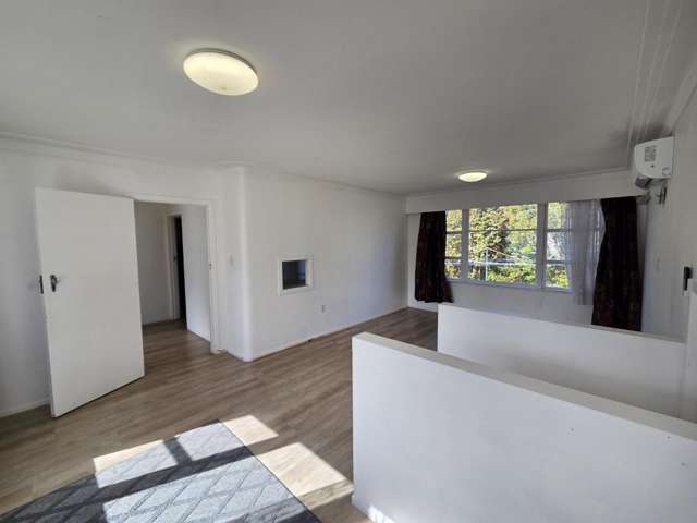78 Woolfield Road 10695_4