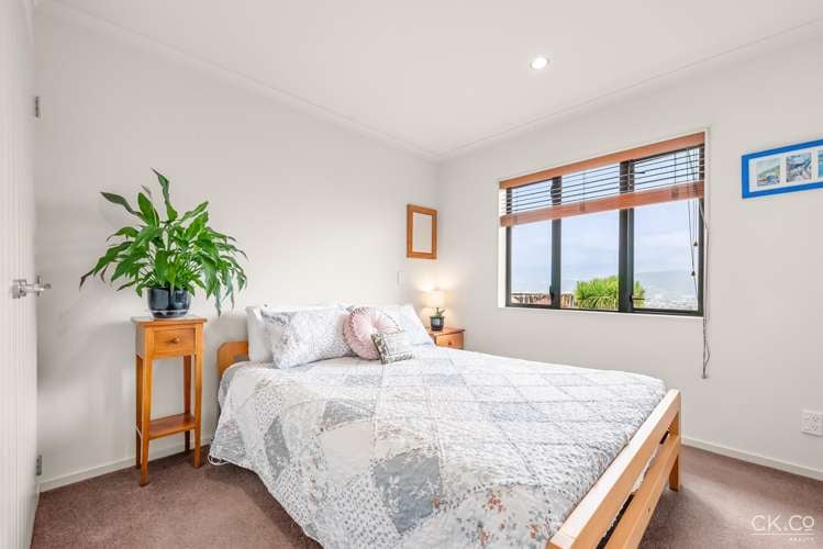 20 Garrett Place Riverstone Terraces_13