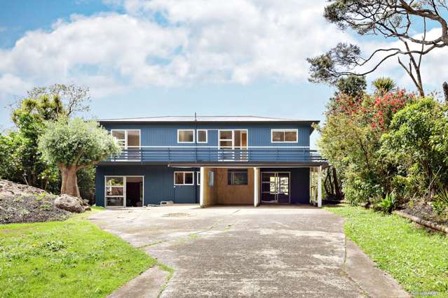 91 Seaview Road Piha_1