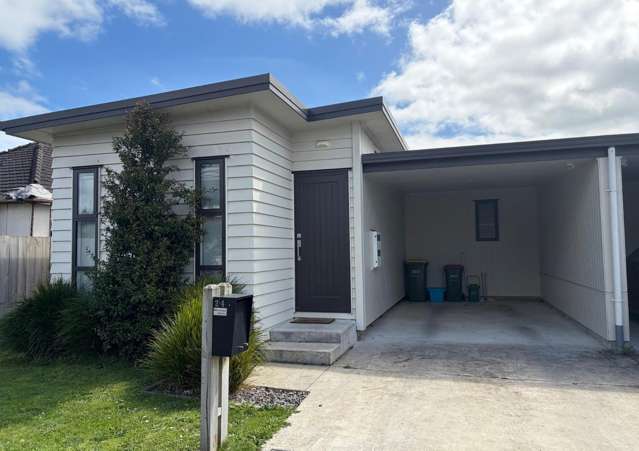 2/4 Searancke Place 10458_1