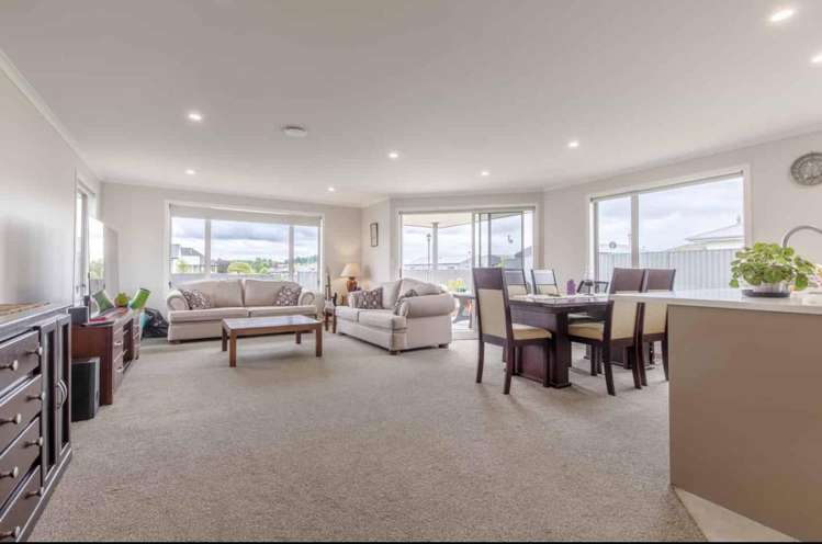 33 Belgrove Drive_3