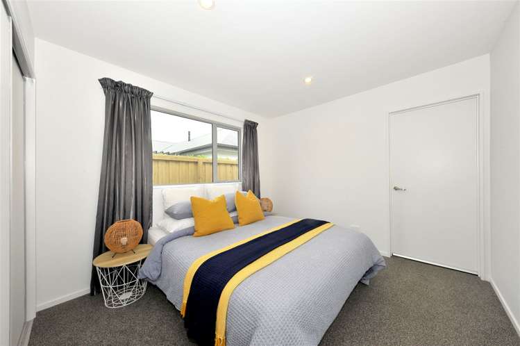 17 Farnborough Way Rolleston_6