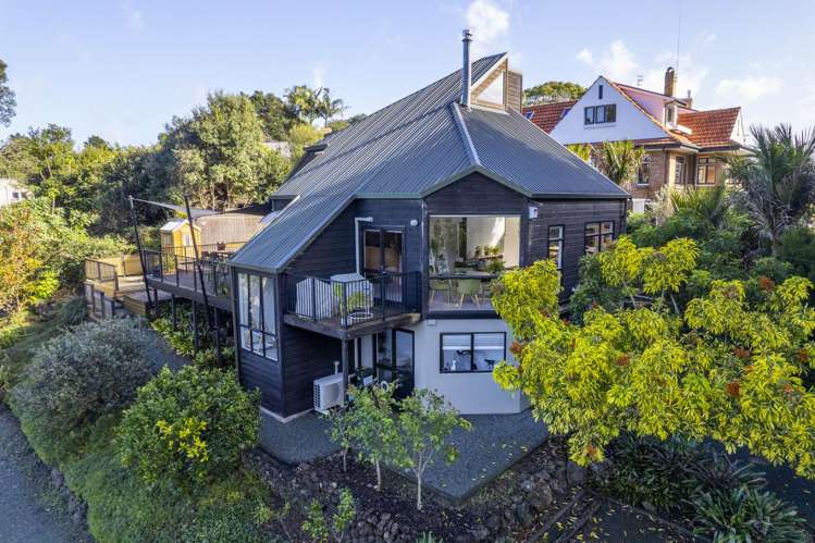 10 Rurumoki Street Regent_27