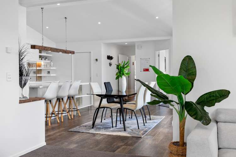 3 Kissling Terrace Pyes Pa_10