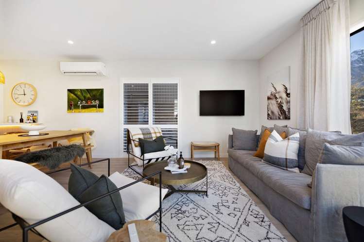 9 Mulholland Drive Jacks Point_9