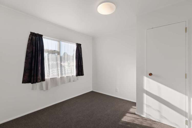 3/14 View Road Papakura_11