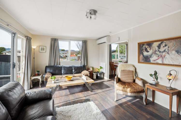 37 Michael Road Paraparaumu Beach_2