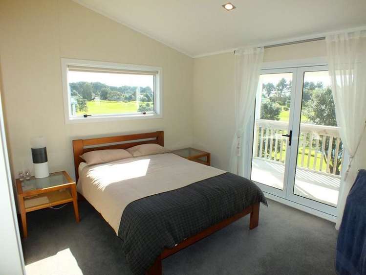 167 The Fairway Matarangi_11