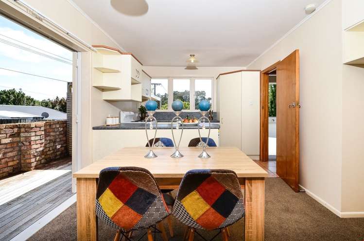 24 Helena Street Massey_10