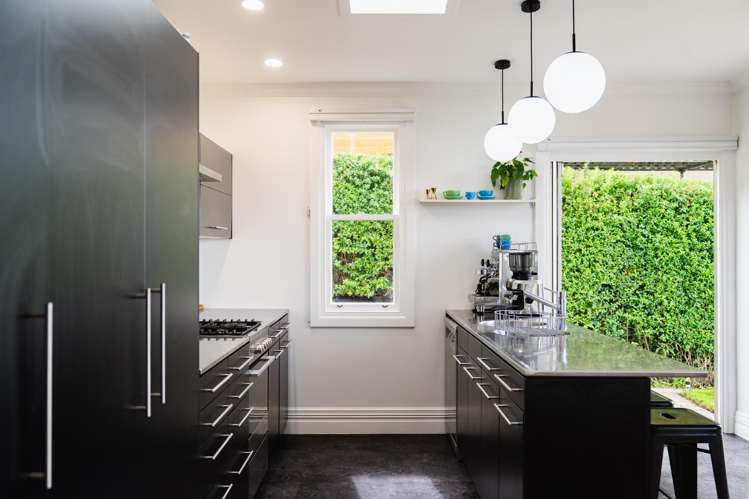 3 Strathmore Crescent Roslyn_8