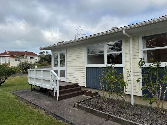 13/24 Bardia Street Belmont_3