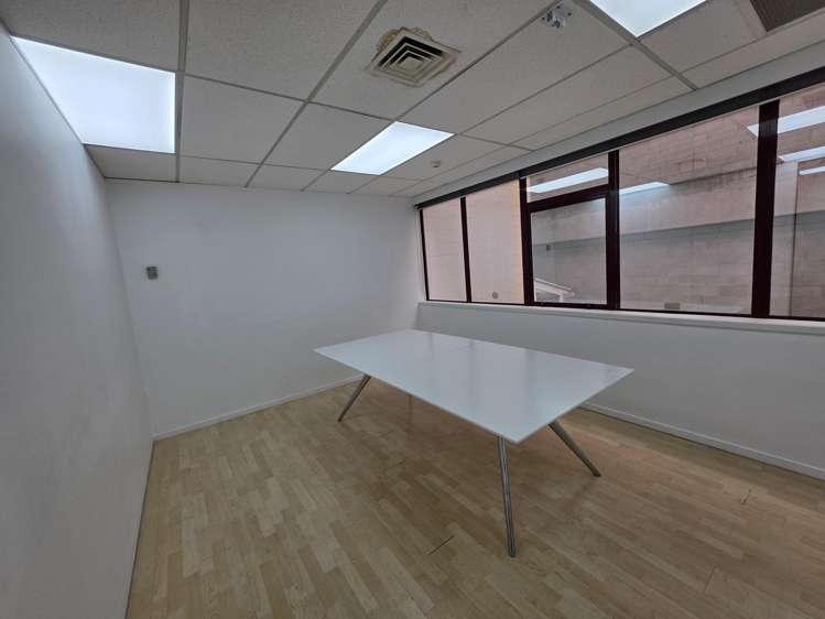 136 Broadway Newmarket_3