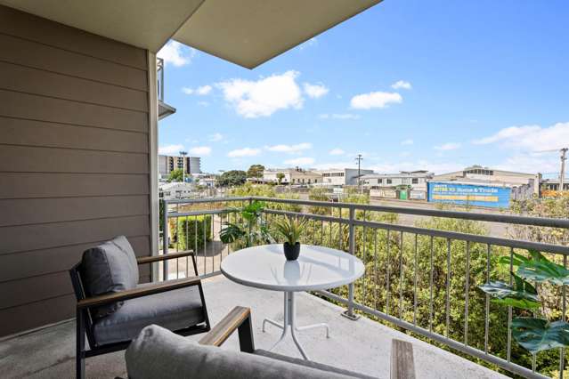 Smart Money – $580,000