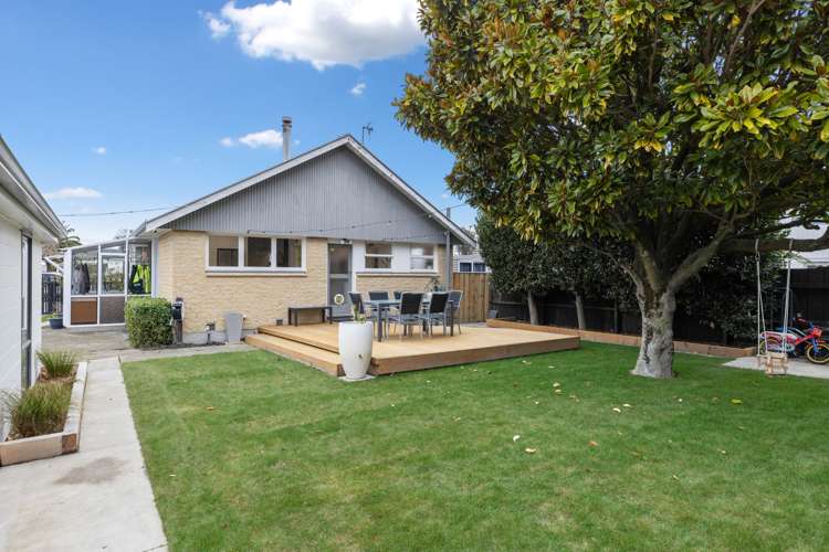 5 Bassett Street Burwood_10