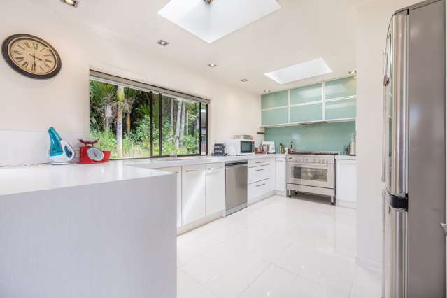 179 Woodlands Park Road Titirangi_3