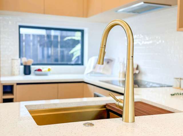 4/11&13 Tabitha Crescent Henderson_1