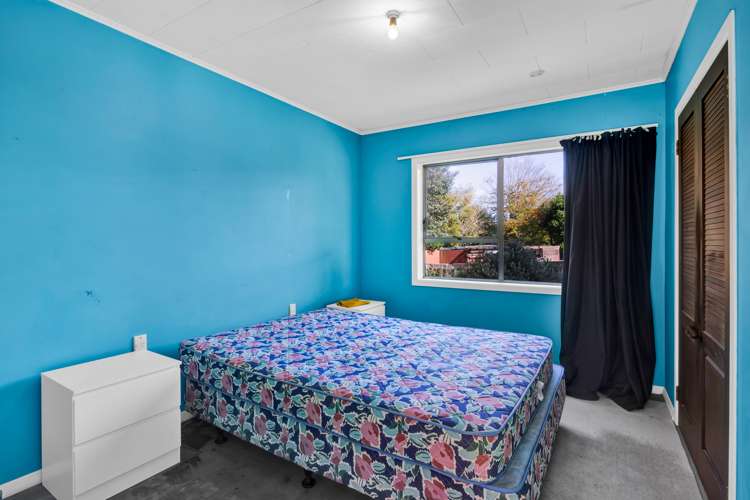 19 Tybalt Street Stratford_7