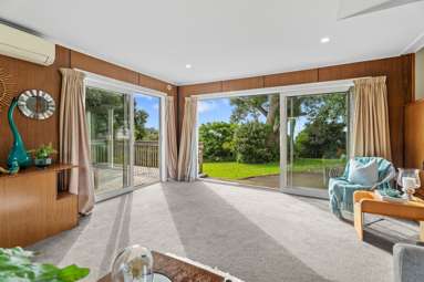 8/142 Stanmore Bay Road_1