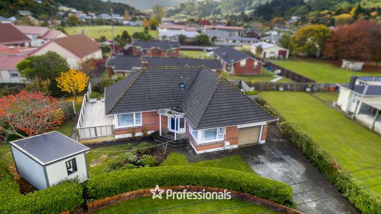 7 Kapuranga Grove Stokes Valley_18