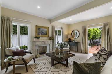 83A St Stephens Avenue_1