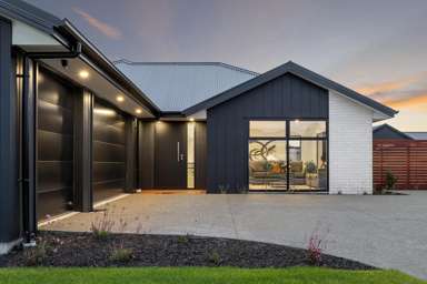 60 Halpin Drive_1
