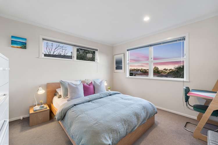 29 Hatherlow Street Glenfield_11