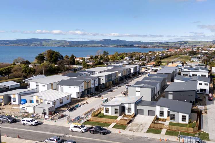 6 Te Arawhata Crescent Koutu_1