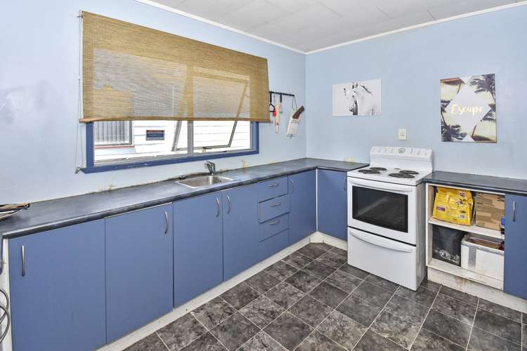 92 Burundi Avenue Clendon Park_4