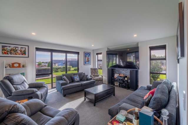 24 Chatham Rise Seaward Bush_1