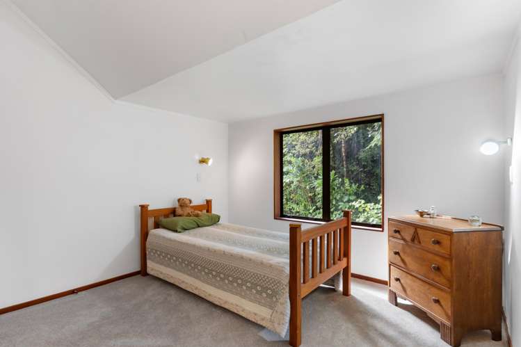 5 Nadia Grove Khandallah_10