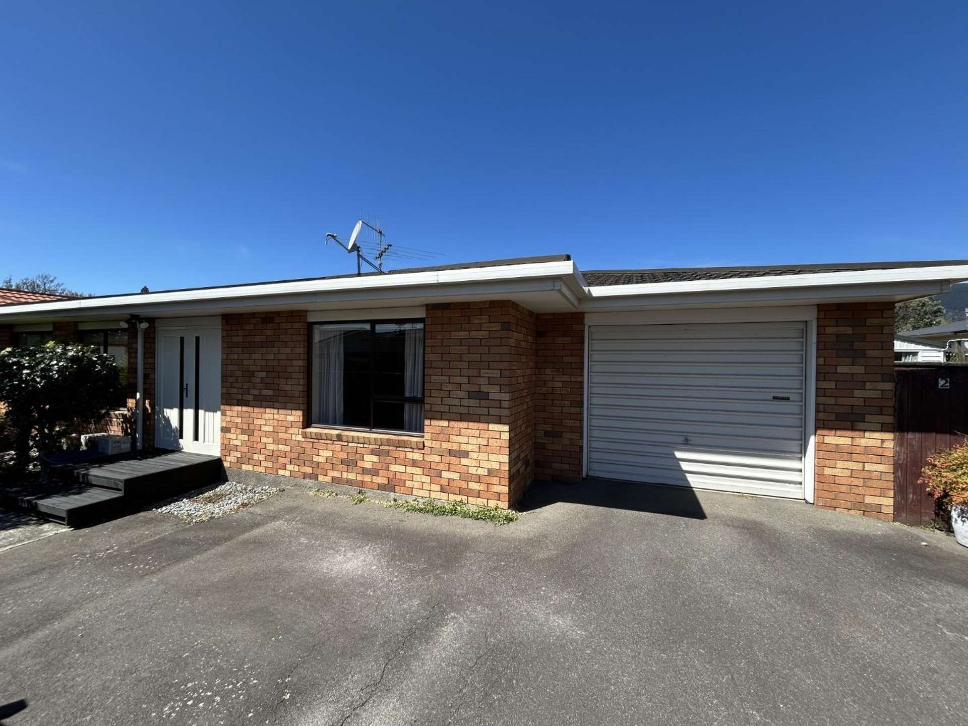 2/245 Nayland Road 10816_0