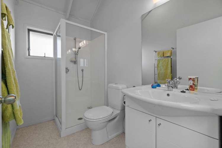 2/1 Penzance Road Mairangi Bay_28