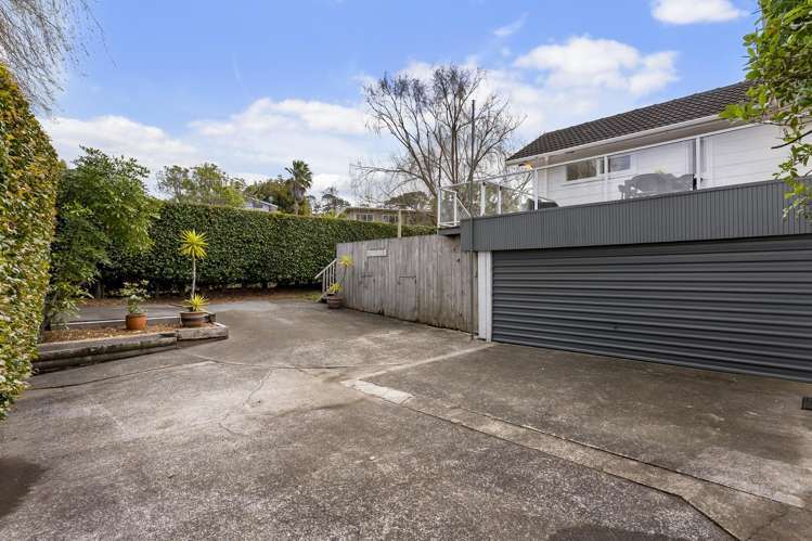 38 Merriefield Avenue Forrest Hill_22