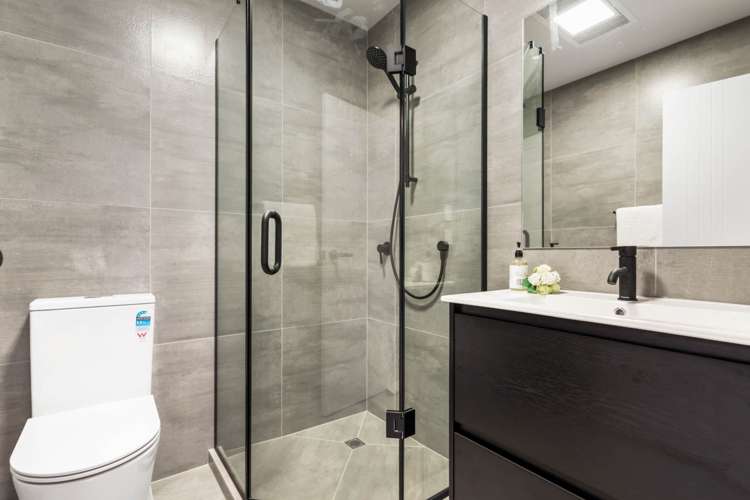 7B Coast Garden Drive Hobsonville_17