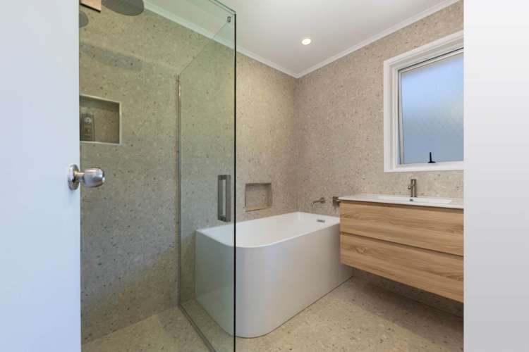 1 Wirihana Road Titirangi_11