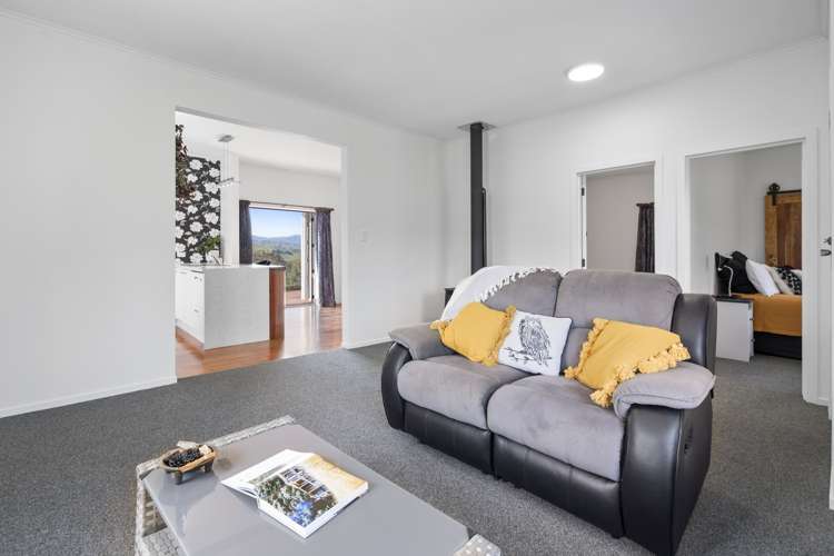 8 Lark Street Taihape and Surrounds_9