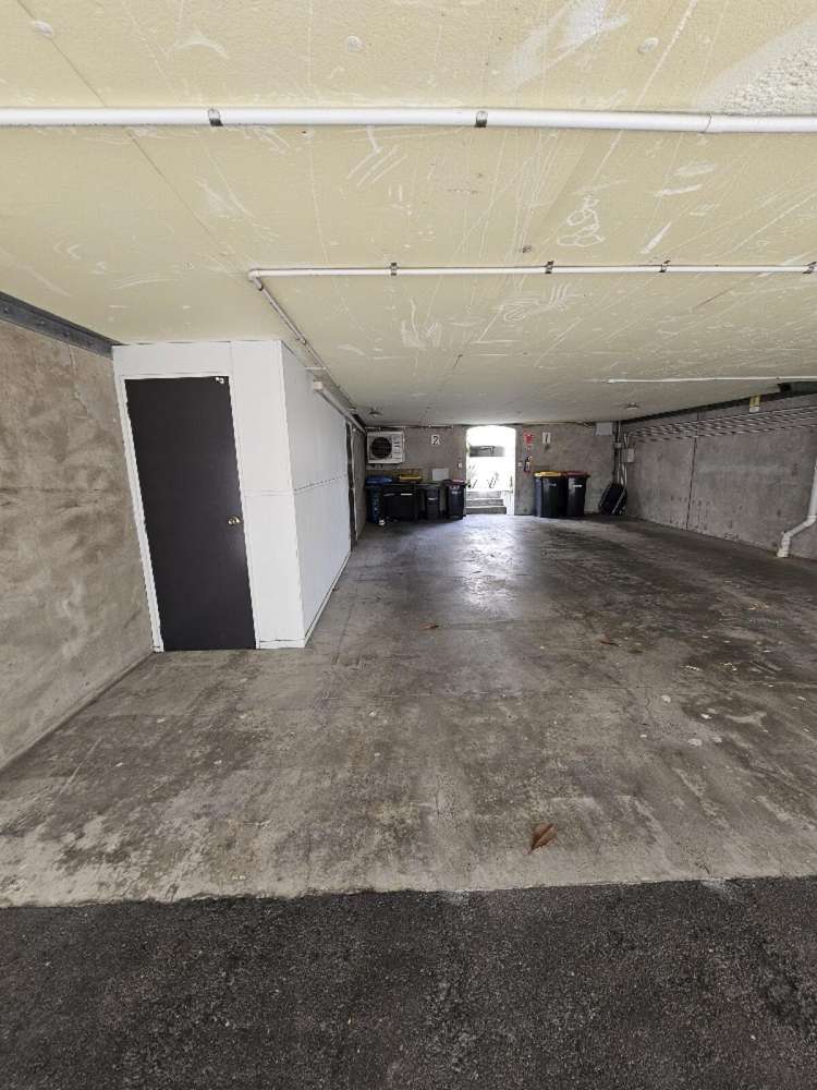 Unit 2, 75 Gloucester Street City Centre_16