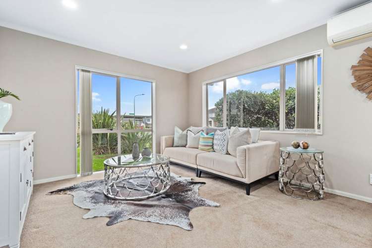 2 Woolaston Place Flat Bush_4