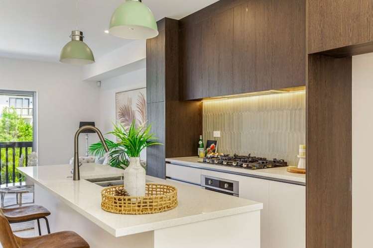 35 Lawson Creek Street 11410_11