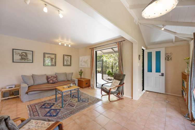 383 Sea View Road Onetangi_7