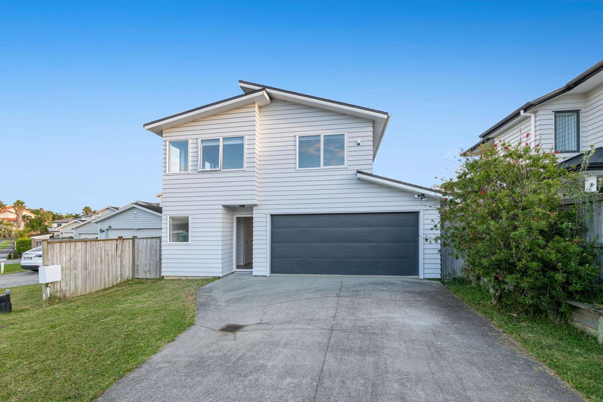 17 Maylee Crescent Gulf Harbour_0