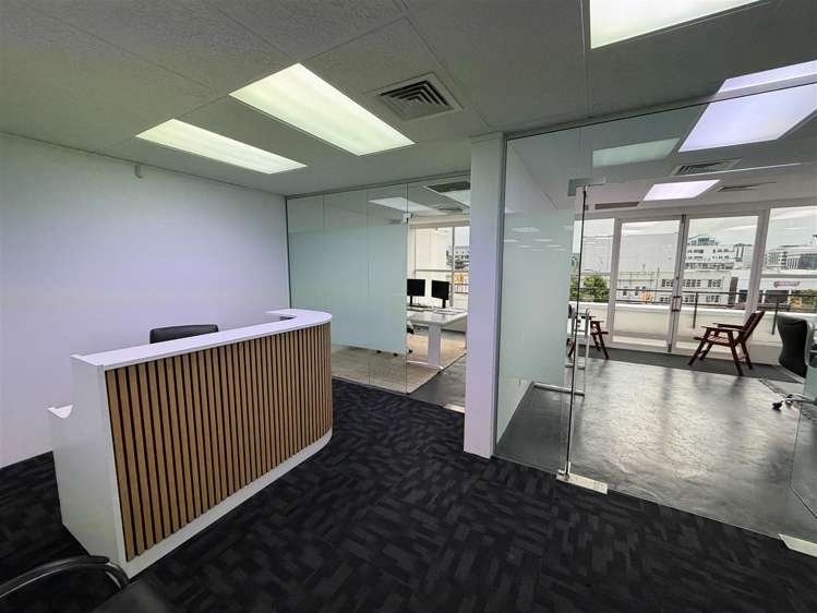 130 Broadway Newmarket_2